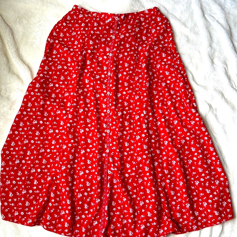 Max Studio Red Floral Skirt